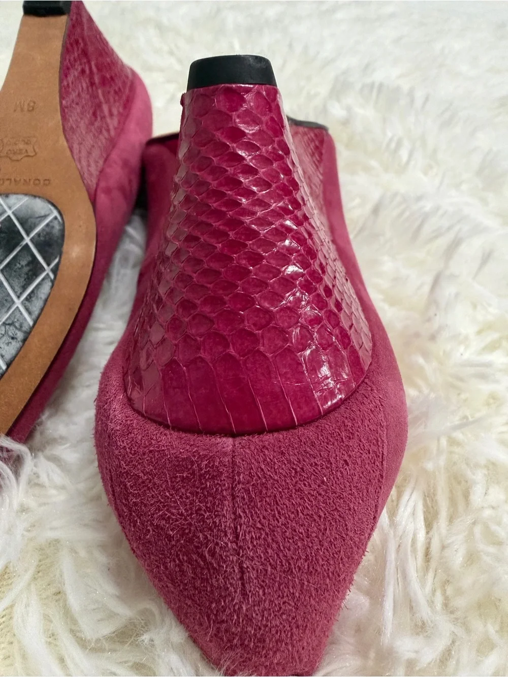 Donald J. Pliner Women’s Suede Wedge Open Toe Pump Shoes Size 8M Berry Pink‎
